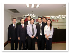 左から2人目が私